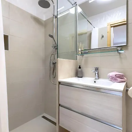 Laura By Interhome Holiday home Pula